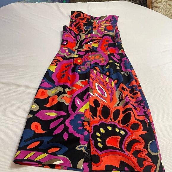 Trina Turk Psychedelic Colorful Sheath Dress Size 0 - Picture 7 of 8